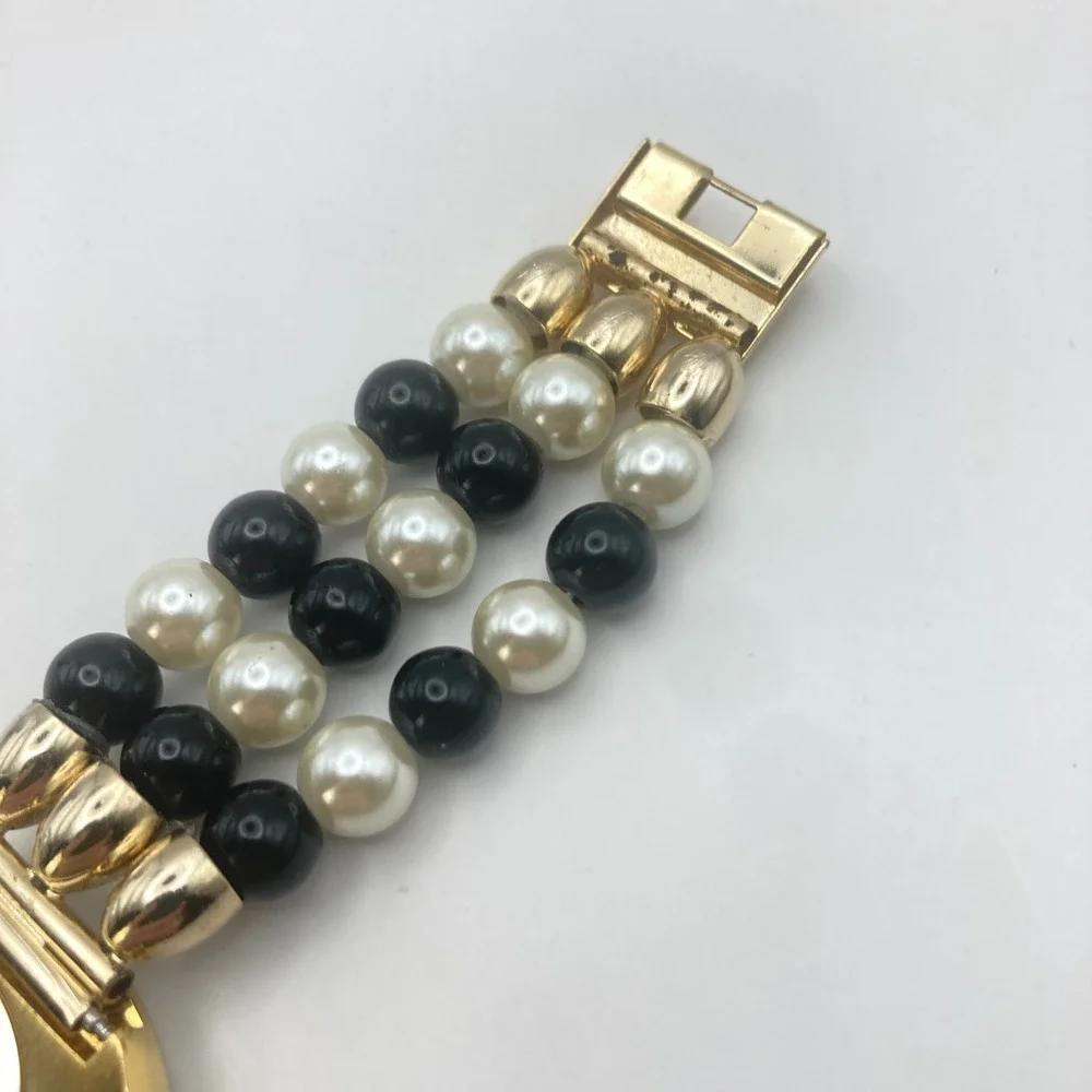 Vtg Collezio Women's Watch Gold Tone Oval 39mm Faux Pearl MOP New Battery 6.25